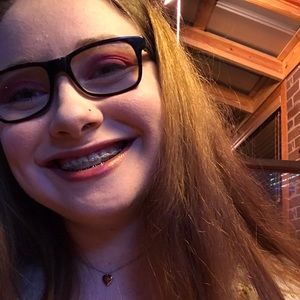 Meet your Posher, Kylee